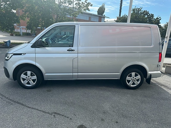 Volkswagen Transporter 3 of 5