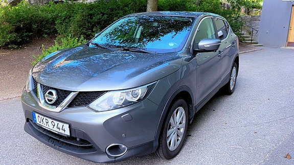 Nissan Qashqai 2 of 5