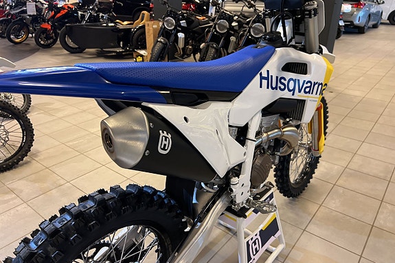 Husqvarna FC 350 2027 5 of 9