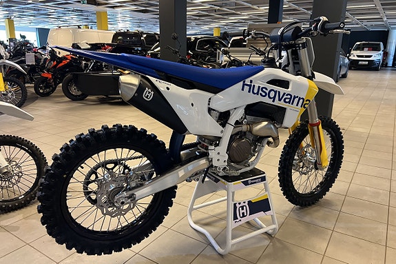 Husqvarna FC 250 2027 *Finns i lager* 4 of 7