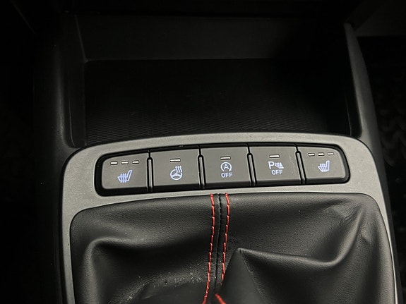 Hyundai i10 19 of 27