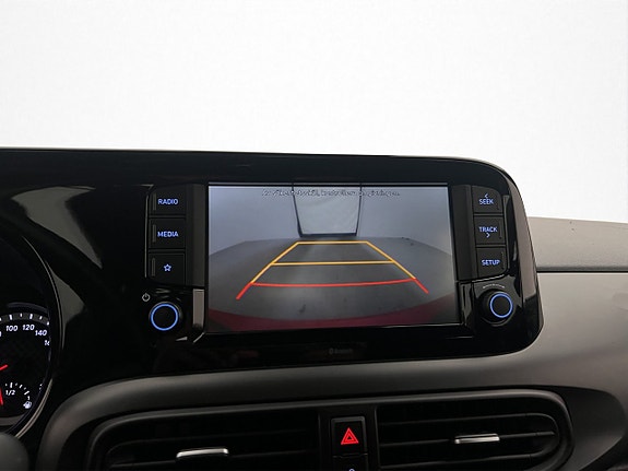 Hyundai i10 16 of 27