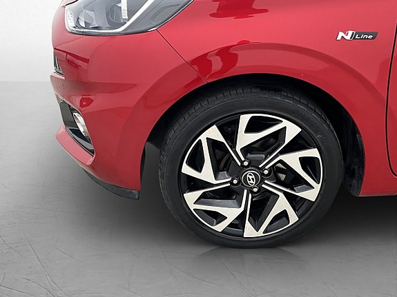 Hyundai i10 24 of 27