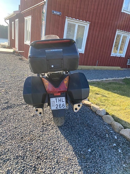 Honda ST1300 Pan-European 3 of 5