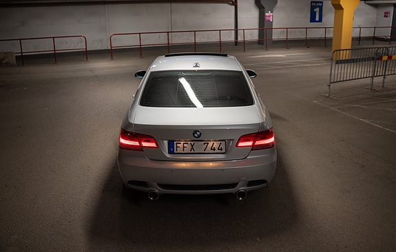 BMW 335i 6 of 16