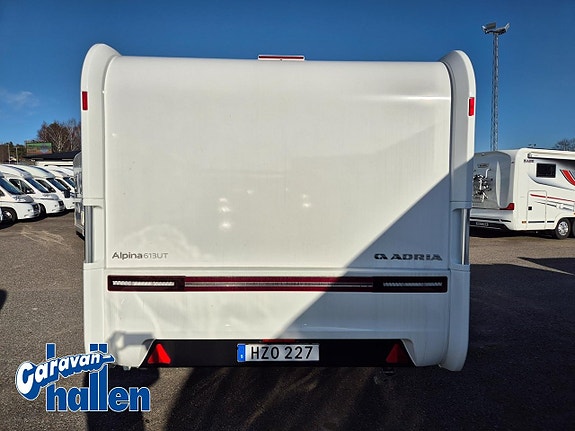 Adria Alpina 613 UT (AC/ Förtält Ventura/Markis) 3 of 5