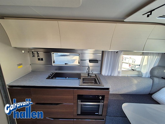 Adria Alpina 613 UT (AC/ Förtält Ventura/Markis) 8 of 18