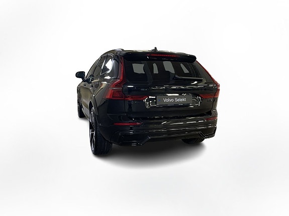 Volvo XC60 3 of 5