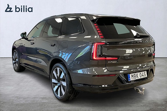 Volvo EX90 2 of 5