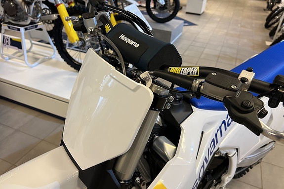 Husqvarna TC 125 2027 *Finns i lager* 10 of 10