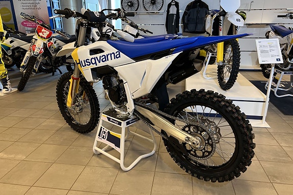 Husqvarna TC 125 2027 *Finns i lager* 7 of 10