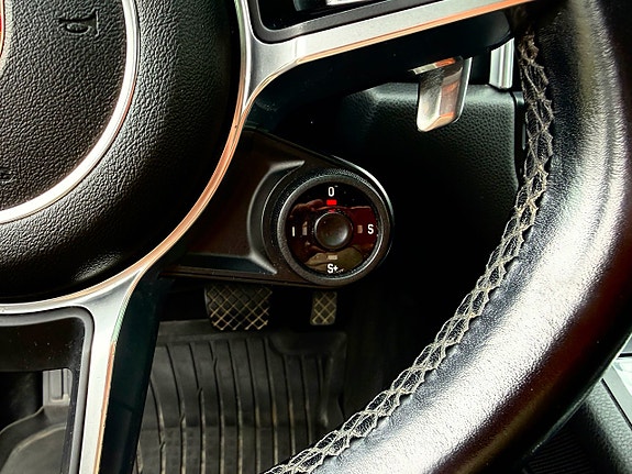 Porsche Macan 20 of 28