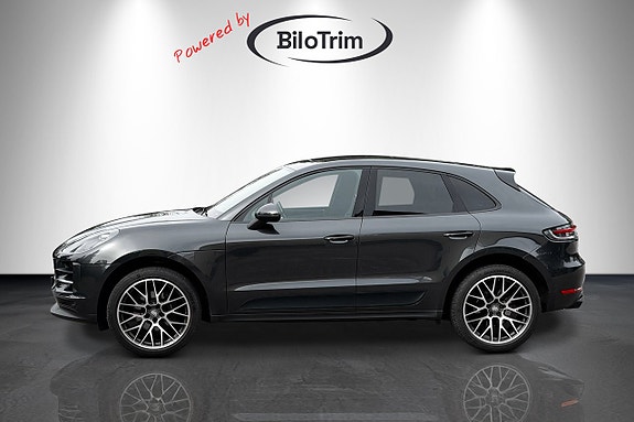 Porsche Macan 9 of 28