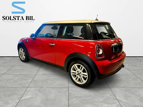 MINI Cooper 9 of 12