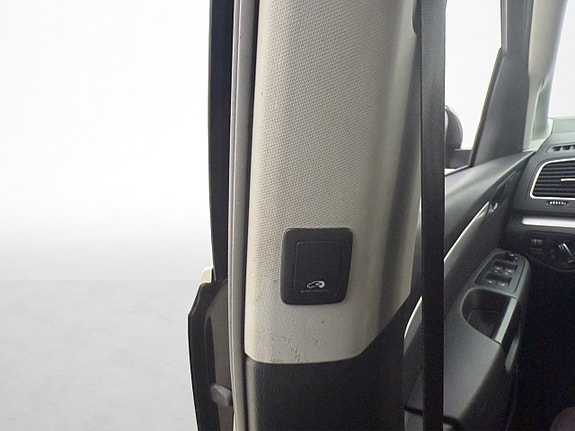 Volkswagen Sharan 27 of 30