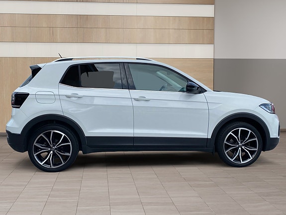 Volkswagen T-Cross 7 of 18