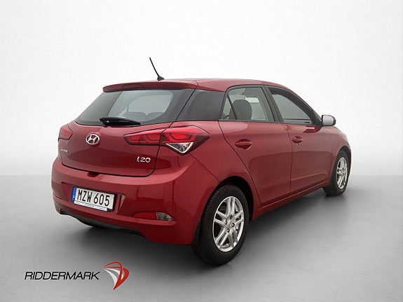 Hyundai i20 8 of 22
