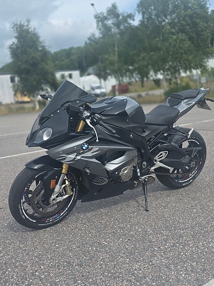 BMW S 1000 RR 3 of 4