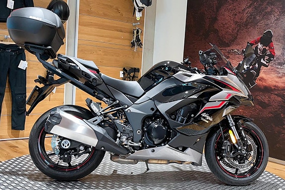 Kawasaki Ninja Z1000 SX |KTRC|KCMF|SHAD toppbox|Endast 243 mil|