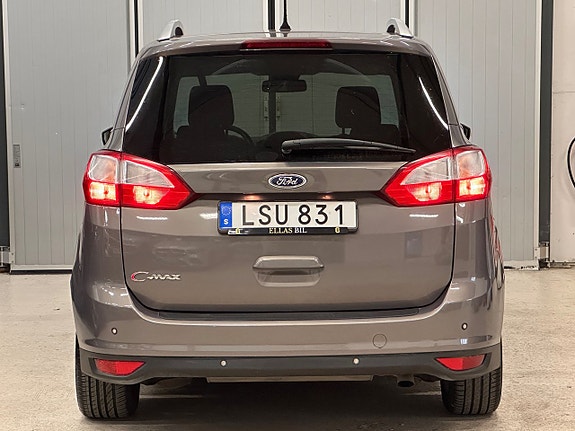 Ford Grand C-MAX 16 of 22