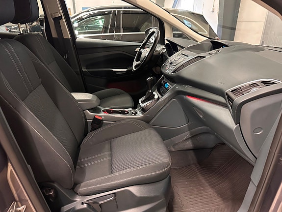 Ford Grand C-MAX 10 of 22