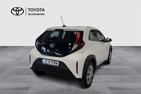 Toyota Aygo X 4 of 5