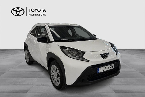 Toyota Aygo X 3 of 5