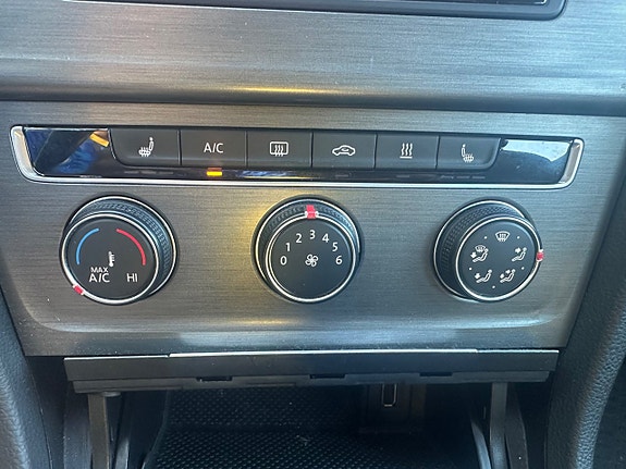 Volkswagen Golf I 11 of 12