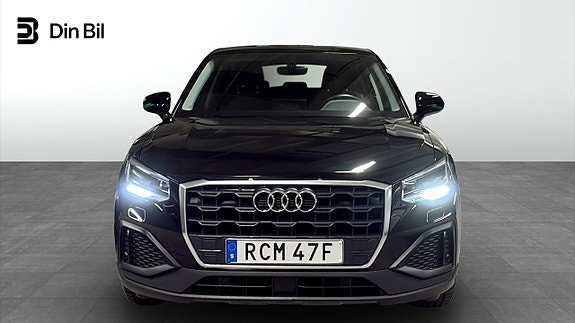 Audi Q2 4 of 13