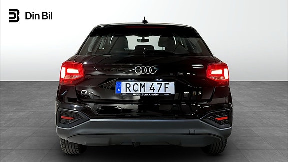 Audi Q2 5 of 13