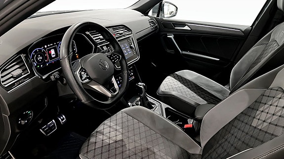 Volkswagen Tiguan 14 of 30