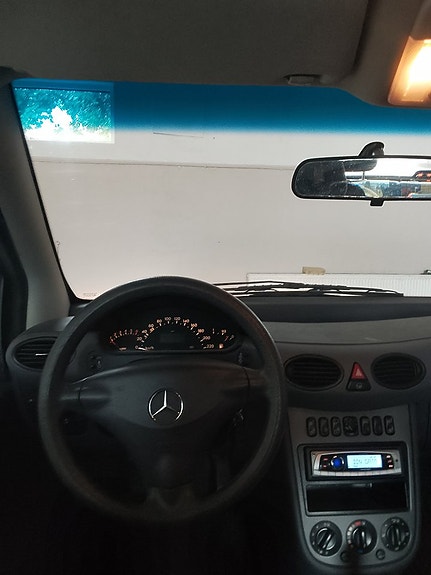 Mercedes-Benz A160 5 of 5