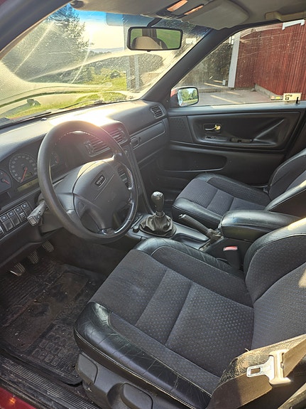 Volvo V70 11 of 11
