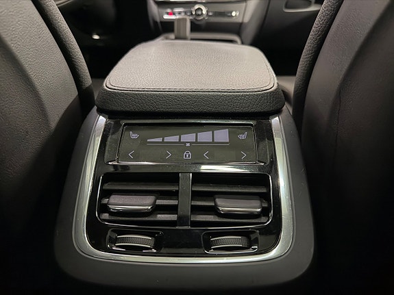 Volvo V90 Cross Country 14 of 15