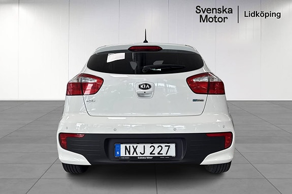 Kia Rio 5 of 18