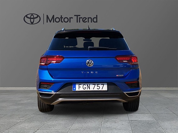 Volkswagen T-Roc 5 of 5