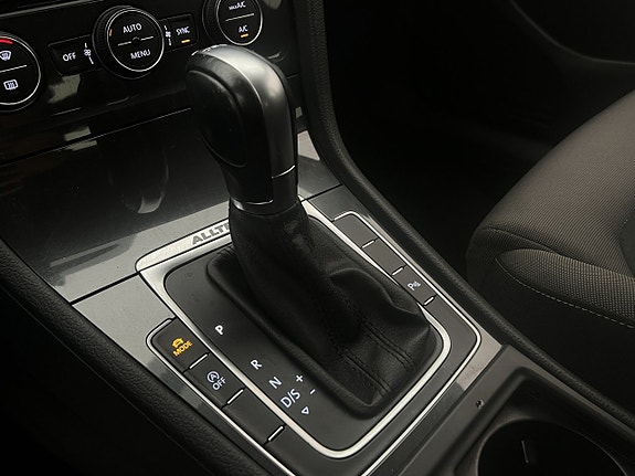 Volkswagen Golf I 20 of 29