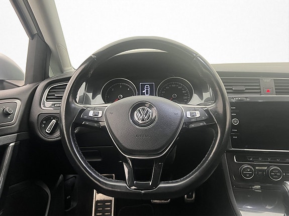 Volkswagen Golf I 11 of 29