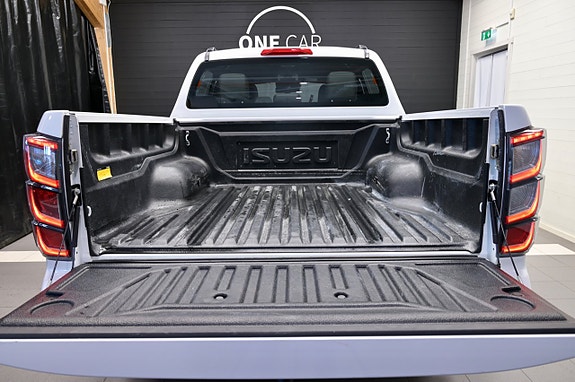 Isuzu D-max 8 of 22