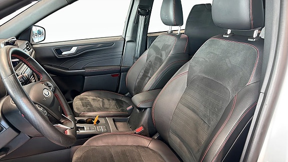Ford Kuga 5 of 5