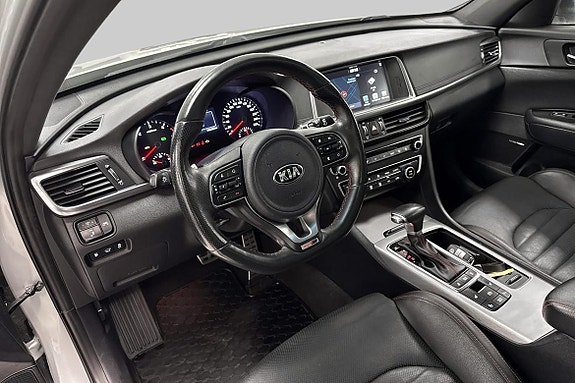 Kia Optima 9 of 22