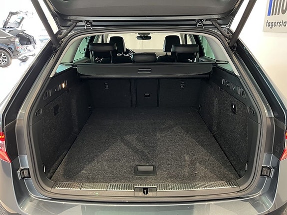 Skoda Superb 5 of 5
