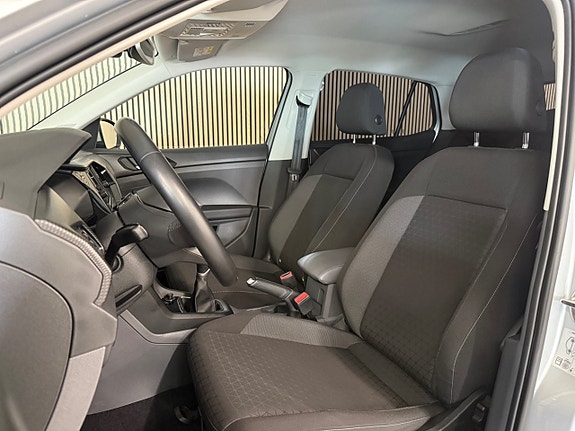 Volkswagen T-Cross 11 of 25