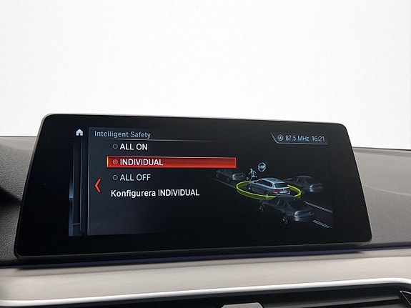 BMW 530d 27 of 30
