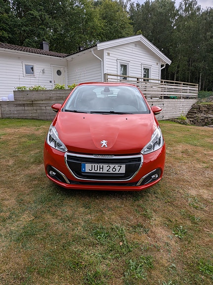 Peugeot 208 6 of 6