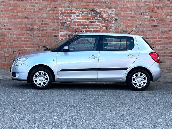 Skoda Fabia 4 of 5