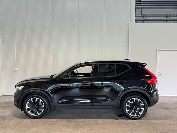 Volvo XC40 5 of 5