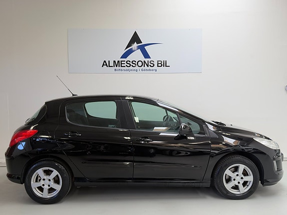 Peugeot 308 5 of 5