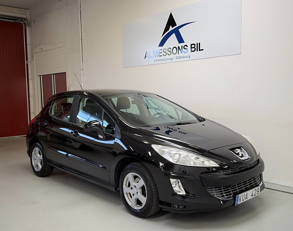Peugeot 308 3 of 5