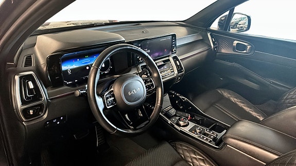 Kia Sorento 4 of 5